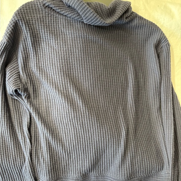 Marsh River Nightshadow Blue Waffle Knit Cowl Neck Pullover Top Size L - Picture 2 of 7